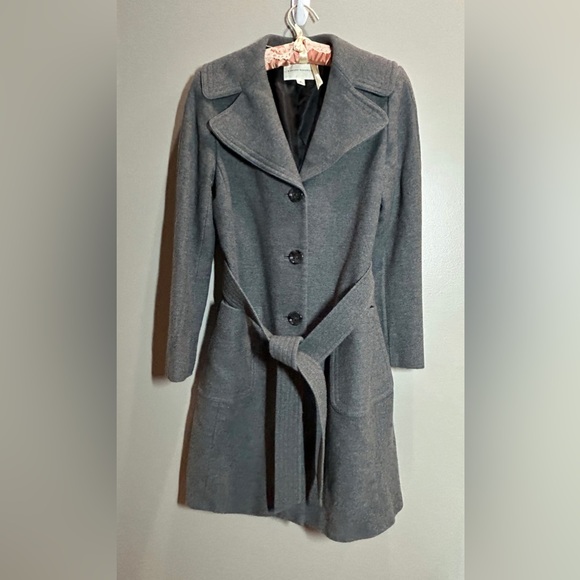 Banana Republic Jackets & Blazers - Banana Republic Coat Size M